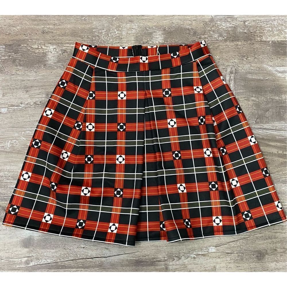 Nine Minutes Italian Plaid Mini Skirt Hidden Back Zipper Women’s Size Medium